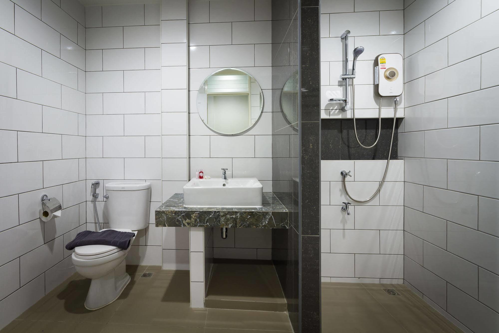 Rest Solution Chiang Mai Hotel Luaran gambar