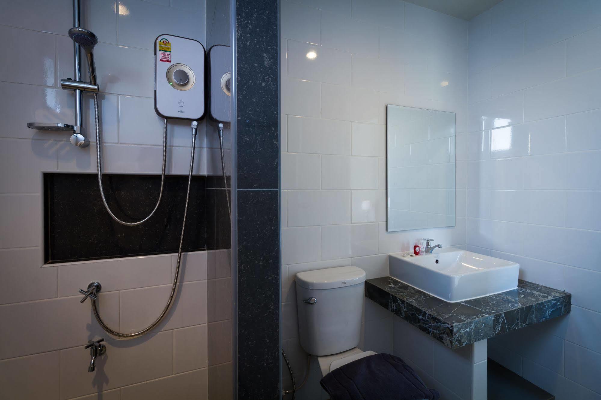 Rest Solution Chiang Mai Hotel Luaran gambar