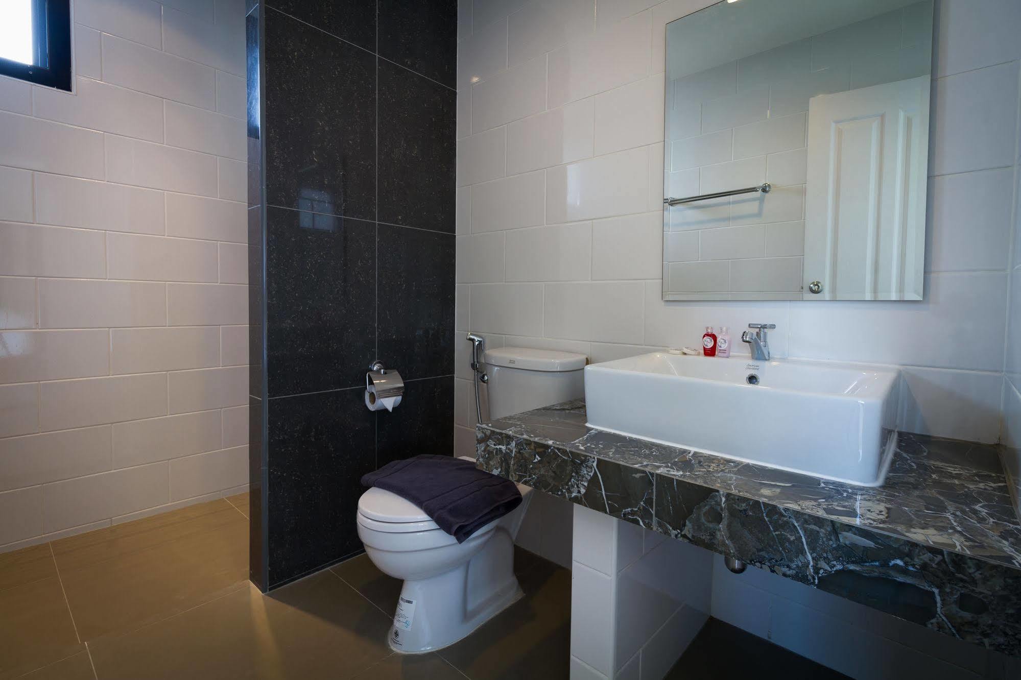 Rest Solution Chiang Mai Hotel Luaran gambar