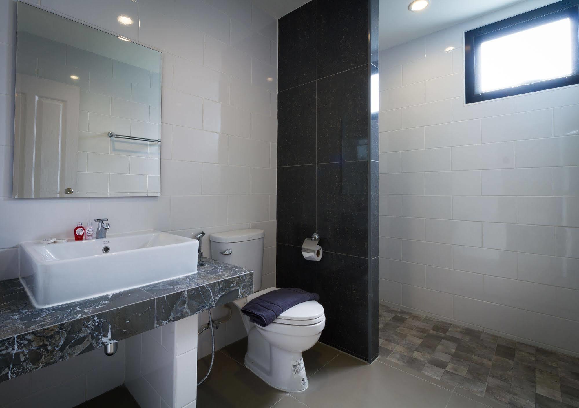 Rest Solution Chiang Mai Hotel Luaran gambar